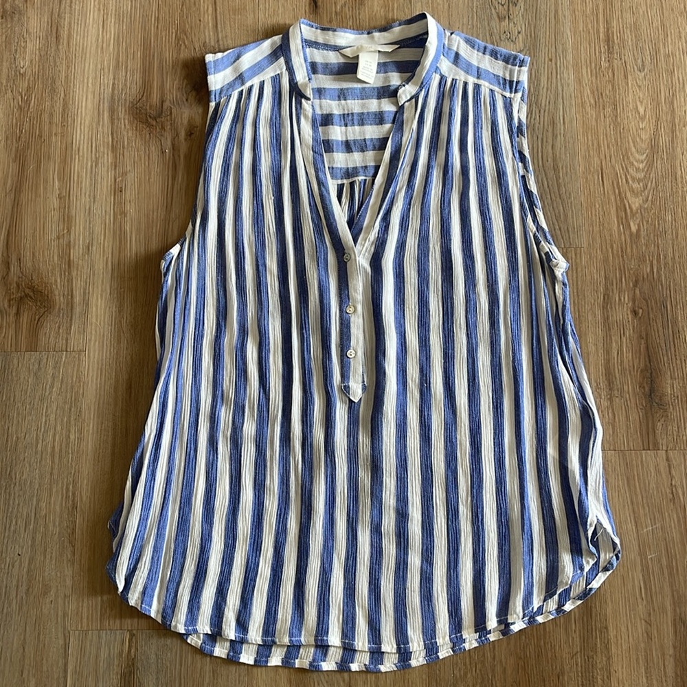 H&M Blue & White Sleeveless Vertical Stripe Henley Tank Top in size 10